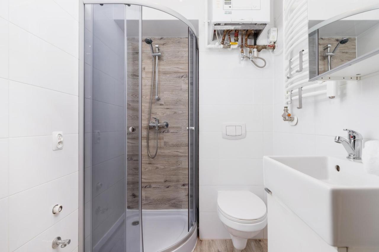 Apartment Bosacka Cracow By Noclegi Renters Cracovie Extérieur photo