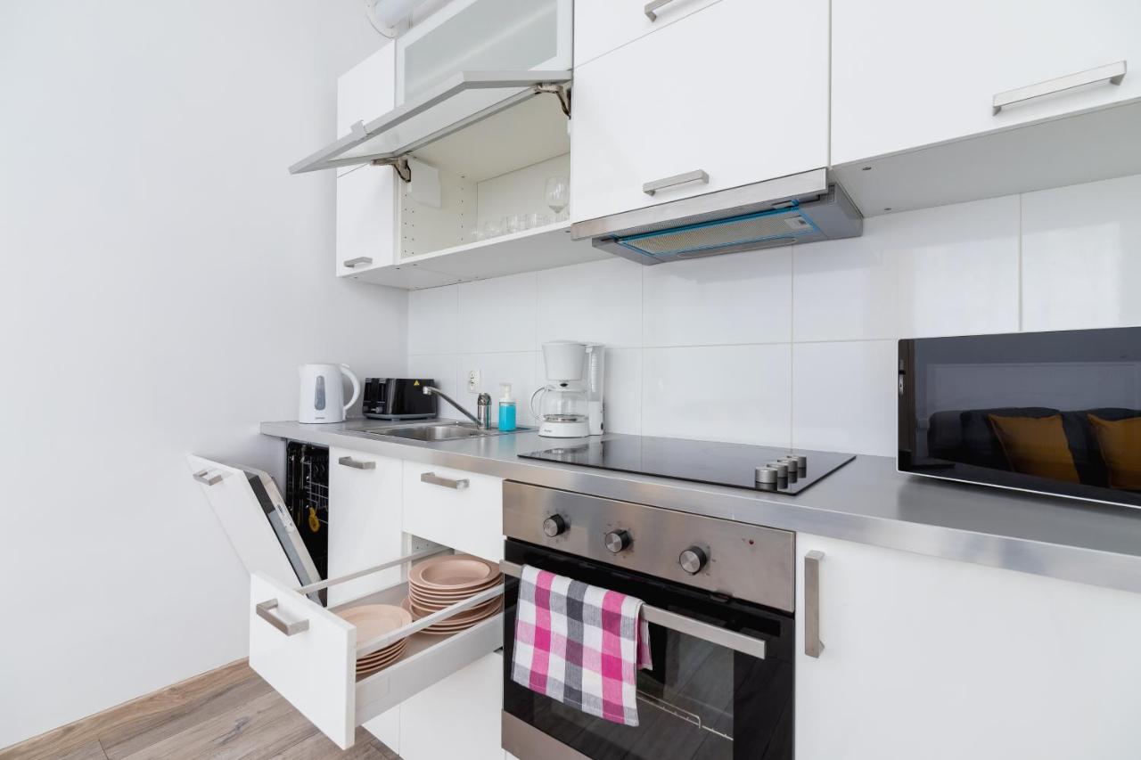 Apartment Bosacka Cracow By Noclegi Renters Cracovie Extérieur photo