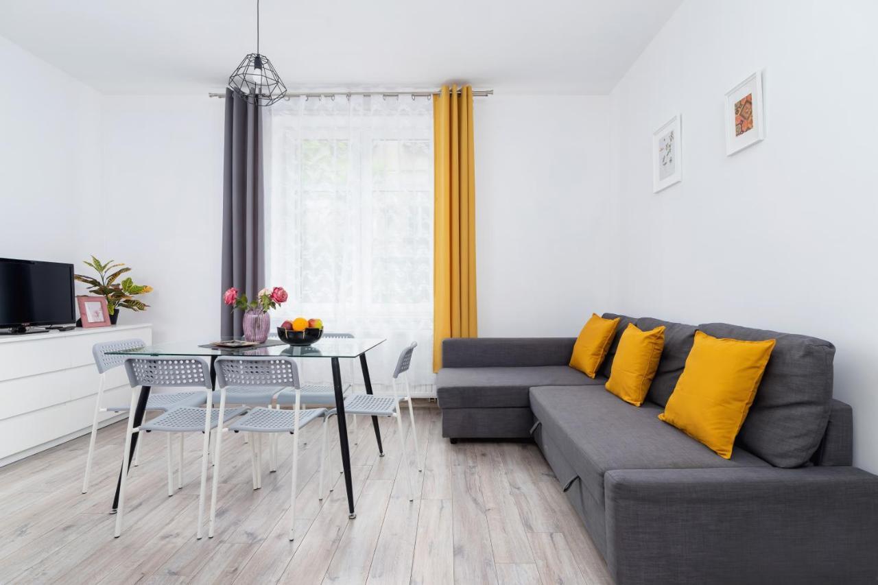 Apartment Bosacka Cracow By Noclegi Renters Cracovie Extérieur photo