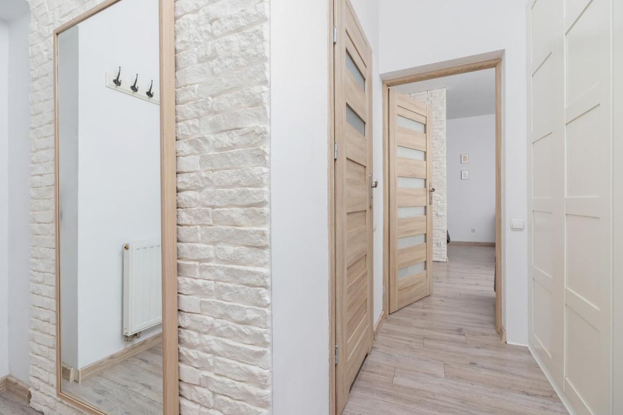 Apartment Bosacka Cracow By Noclegi Renters Cracovie Extérieur photo